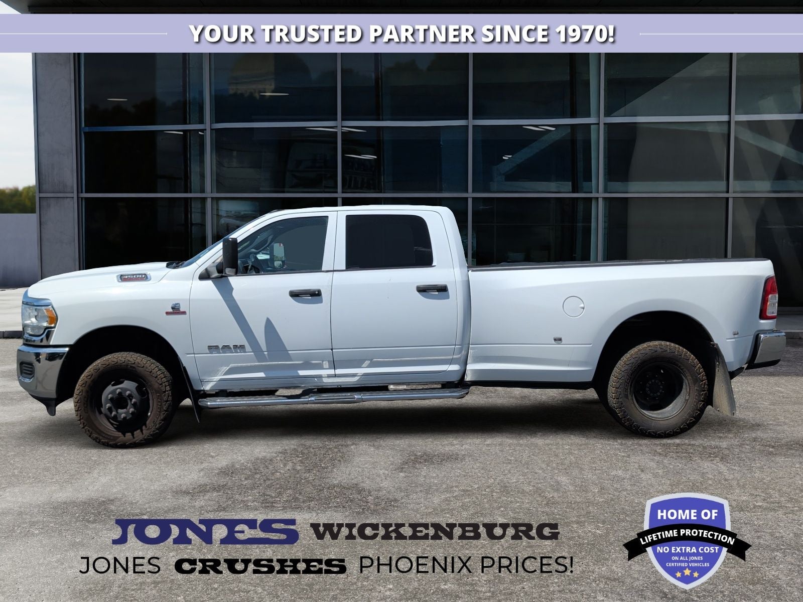 2022 RAM 3500 Tradesman Crew Cab 4x4 8' Box