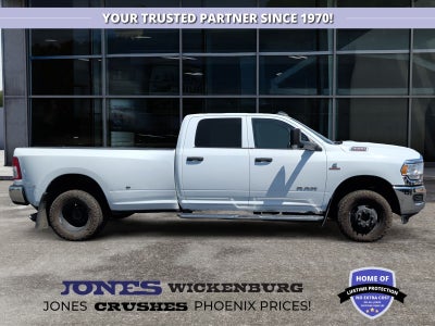 2022 RAM 3500 Tradesman Crew Cab 4x4 8' Box