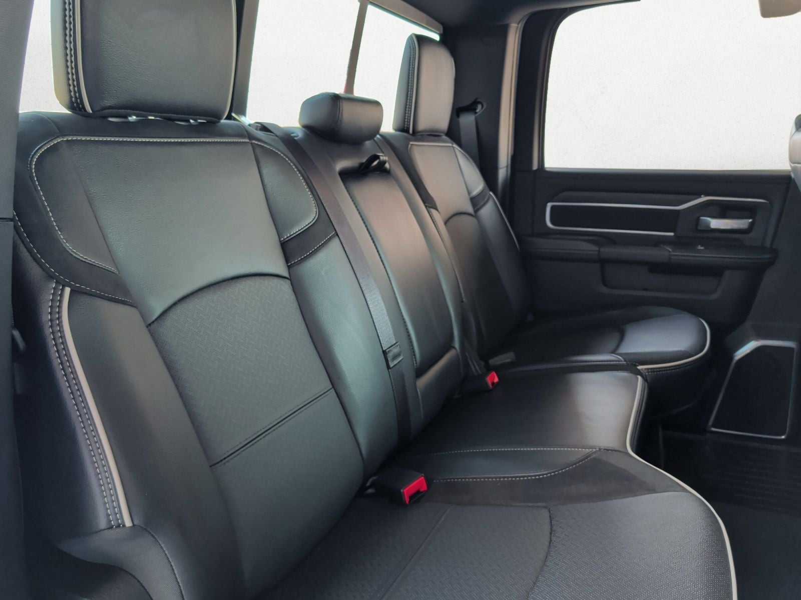 2025 RAM 2500 Laramie Crew Cab 4x4 6'4' Box