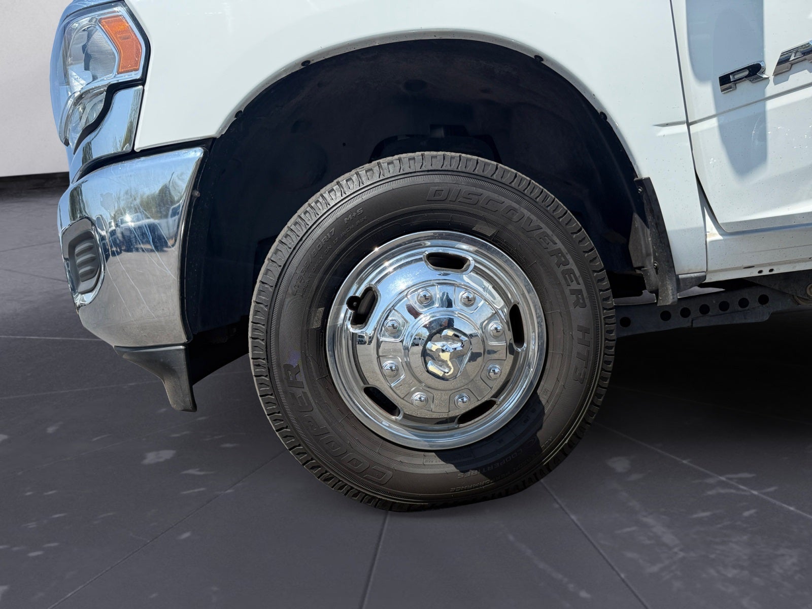 2022 RAM 3500 Chassis Tradesman/SLT/Laramie/Limited