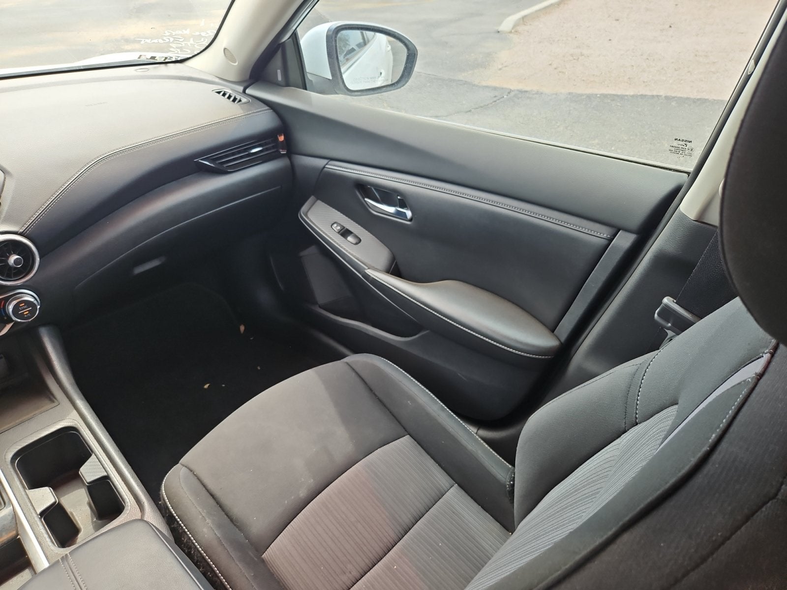 2022 Nissan Sentra SV Xtronic CVT