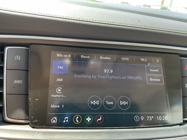 2023 Buick Enclave Essence AWD