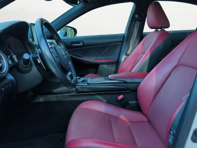 2021 Lexus IS 300 300