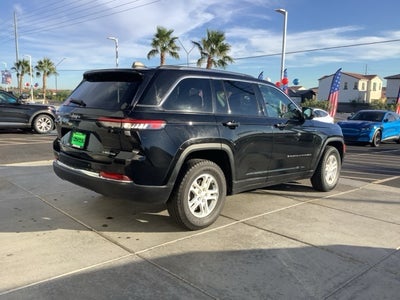 2024 Jeep Grand Cherokee Laredo