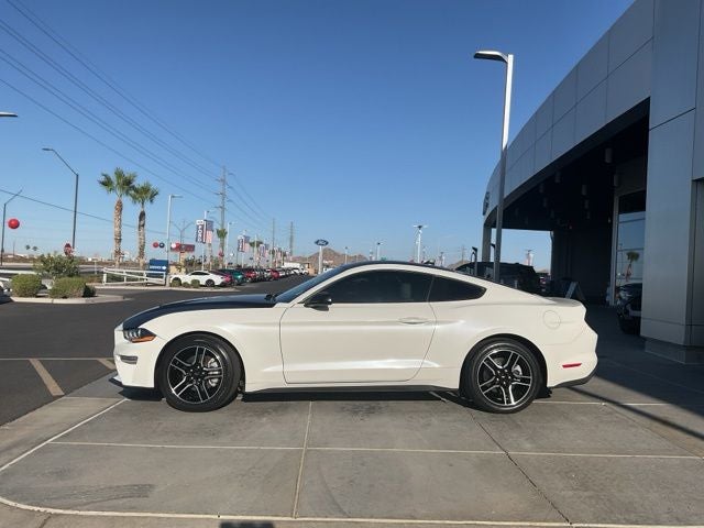 2022 Ford Mustang EcoBoost