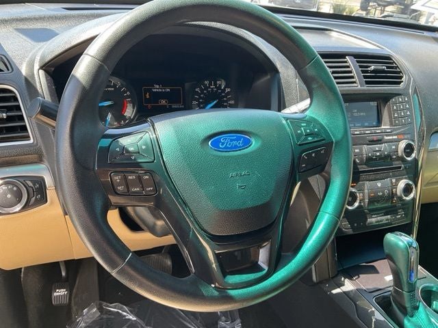 2017 Ford Explorer Base