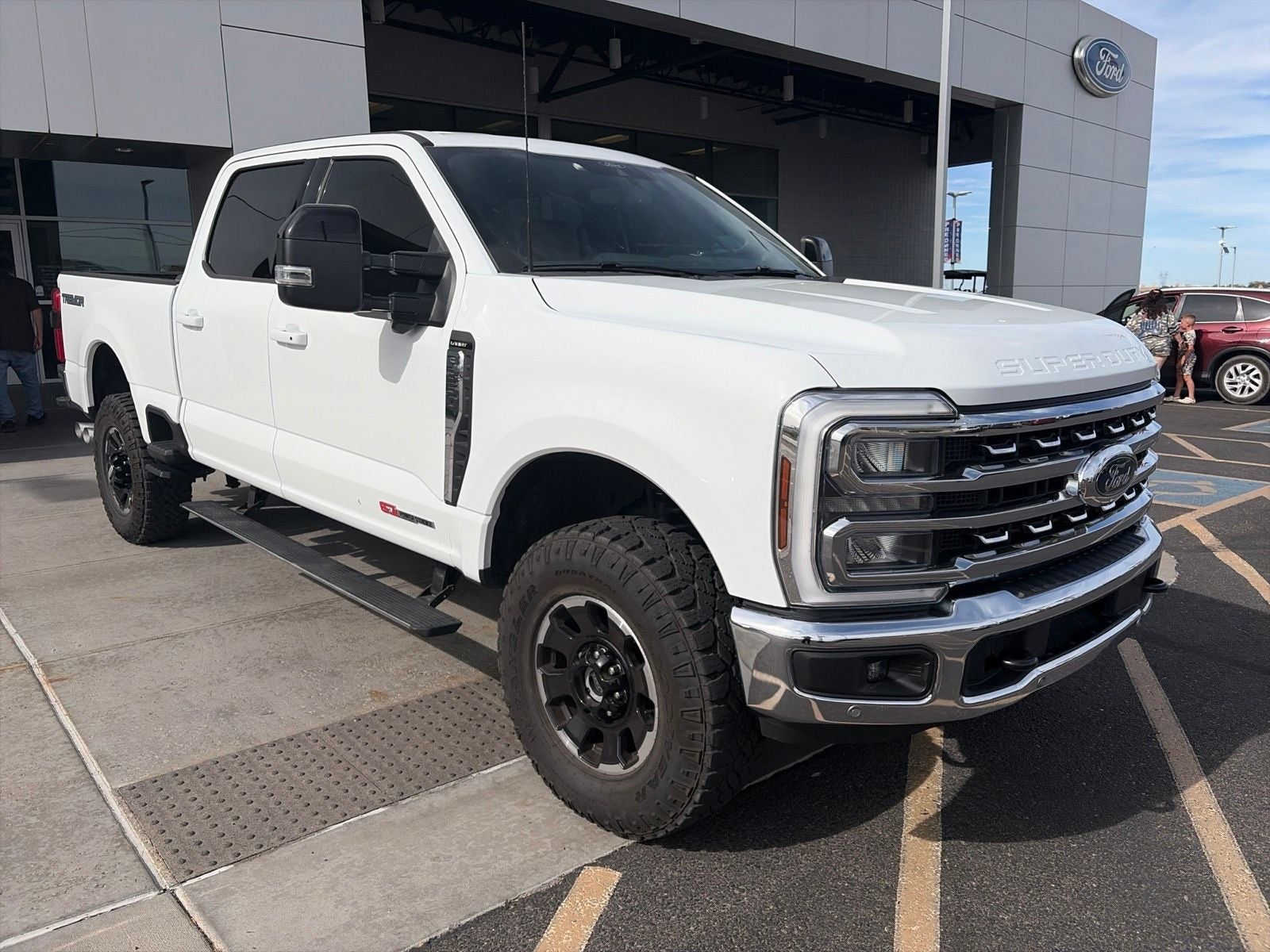 2025 Ford F-350SD Lariat