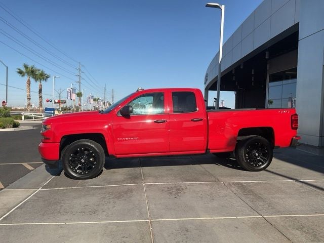 2018 Chevrolet Silverado 1500 Custom