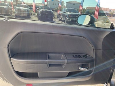 2009 Dodge Challenger SE