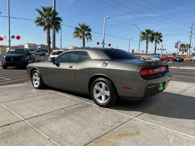 2009 Dodge Challenger SE
