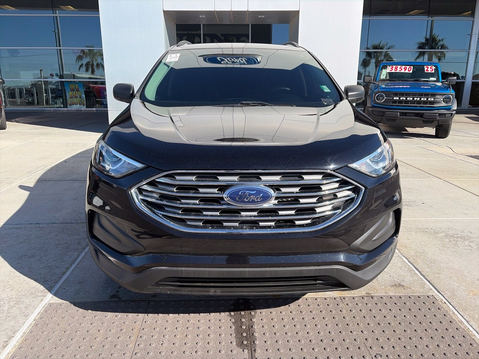 2020 Ford Edge SE