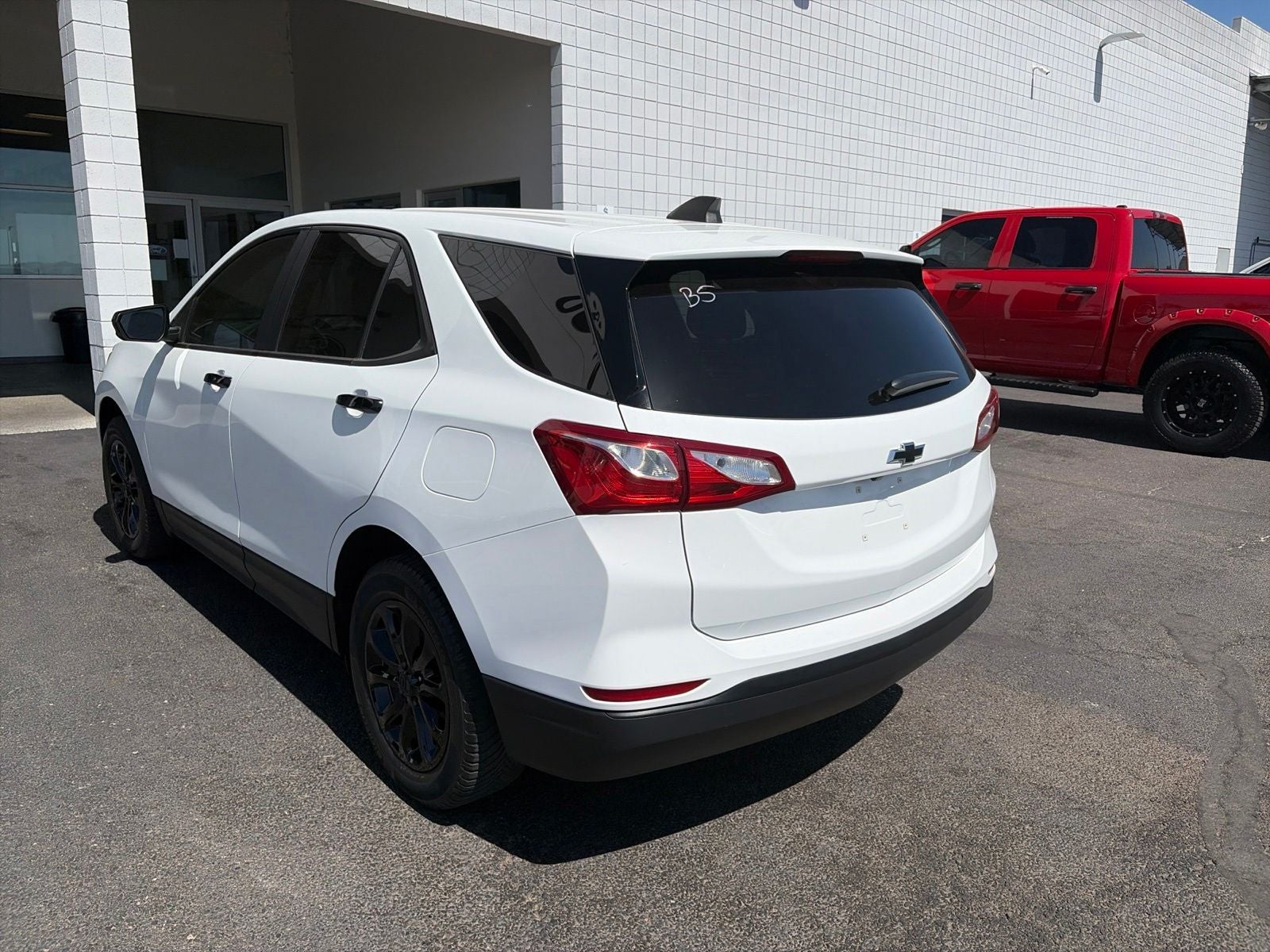 2021 Chevrolet Equinox LS