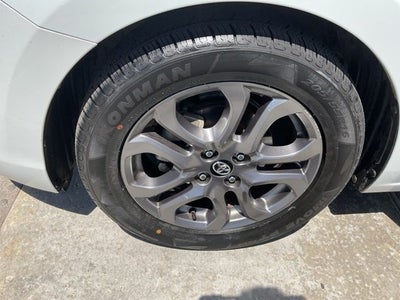 2020 Toyota Yaris LE