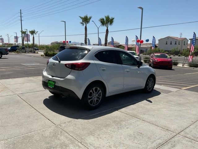 2020 Toyota Yaris LE