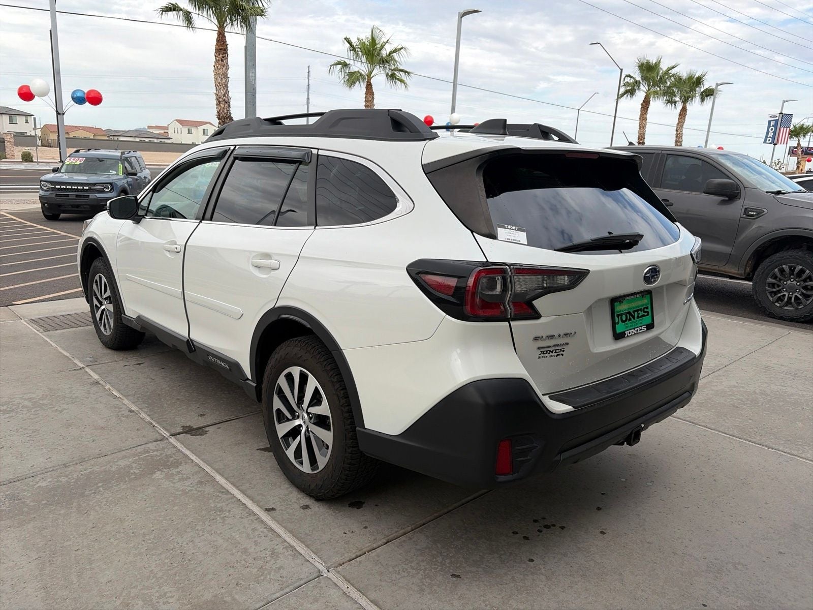 2022 Subaru Outback Premium