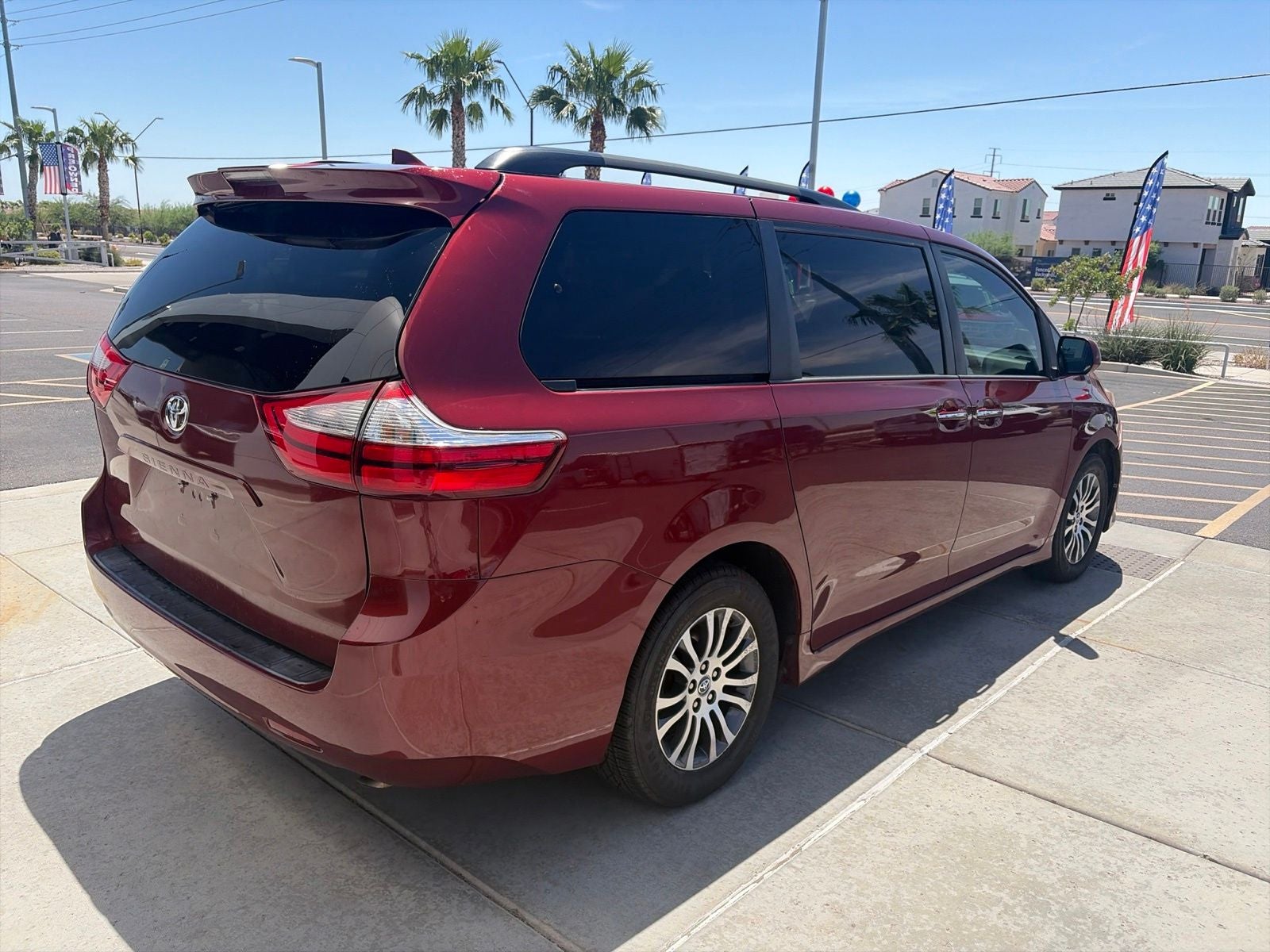 2019 Toyota Sienna XLE