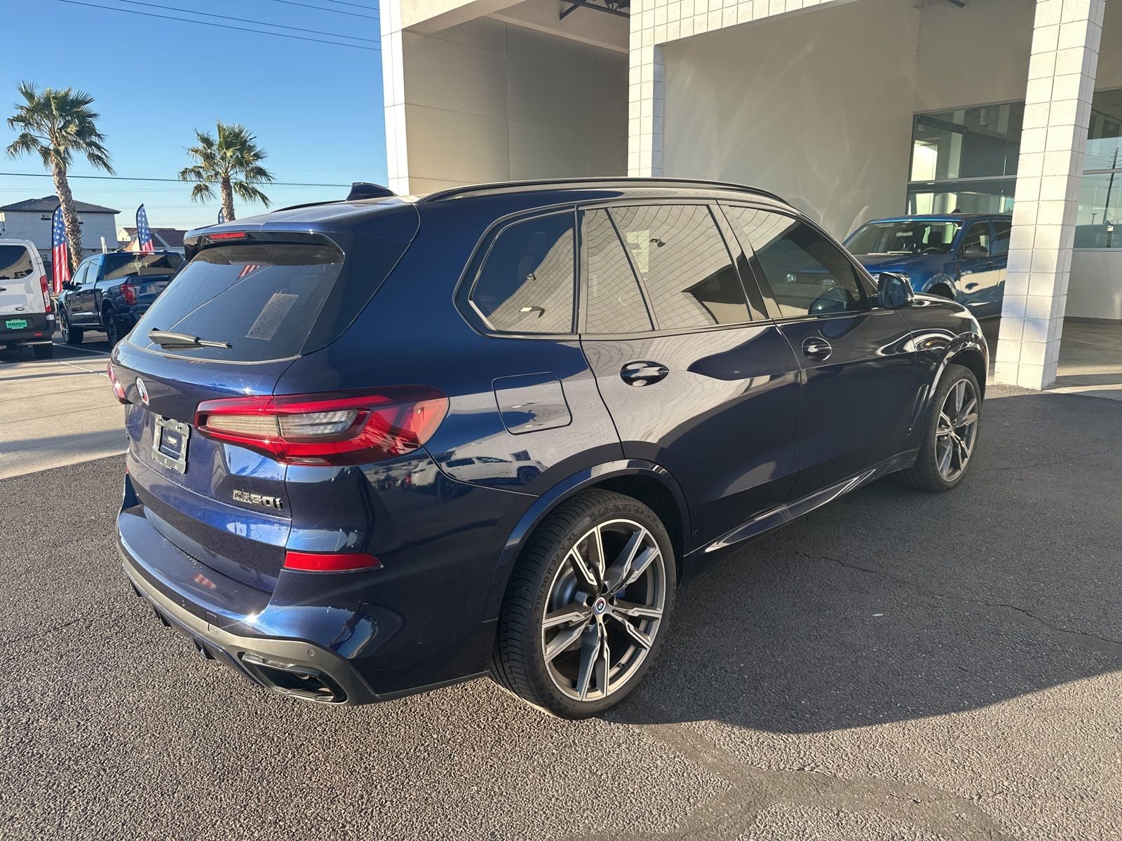 2023 BMW X5 M50i