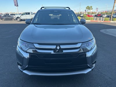 2016 Mitsubishi Outlander Base