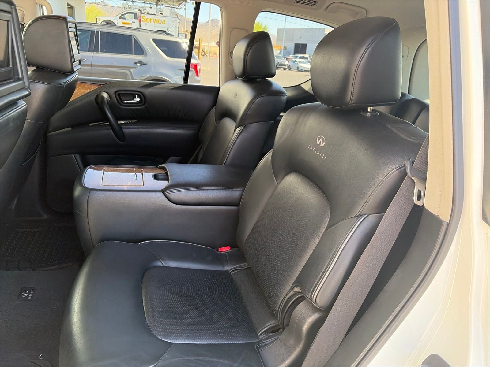2013 INFINITI QX56 Base