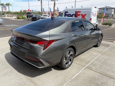2025 Hyundai Elantra SEL Sport