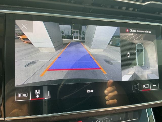 2022 Audi Q8 55 Premium Plus quattro