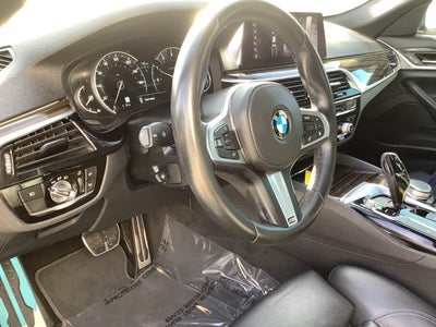 2019 BMW 5 Series 530i